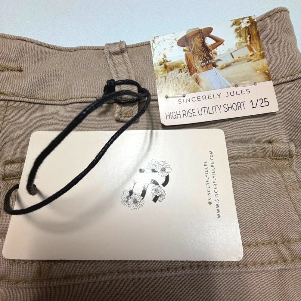 Sincerely Jules High Rise Utility Shorts‎ 25 NWT Taupe Cargo Stretch Casual